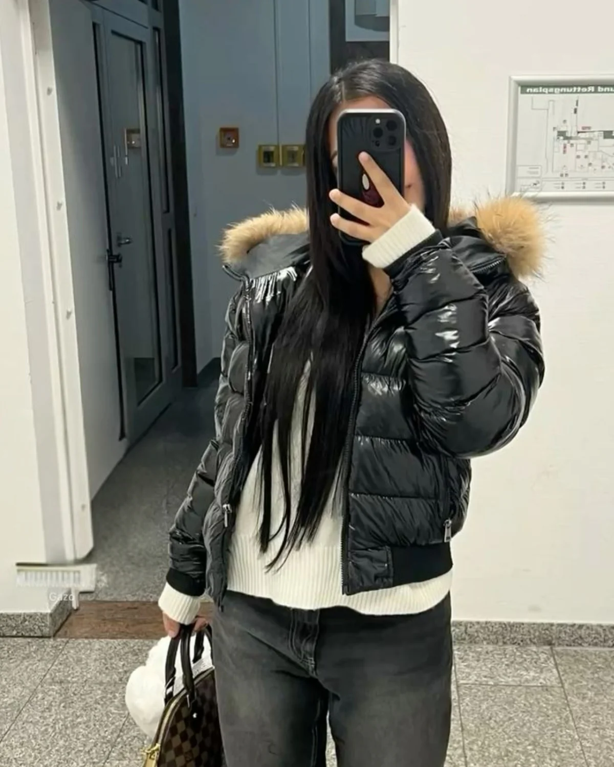 Arctic Puffer Jacket - Image 5