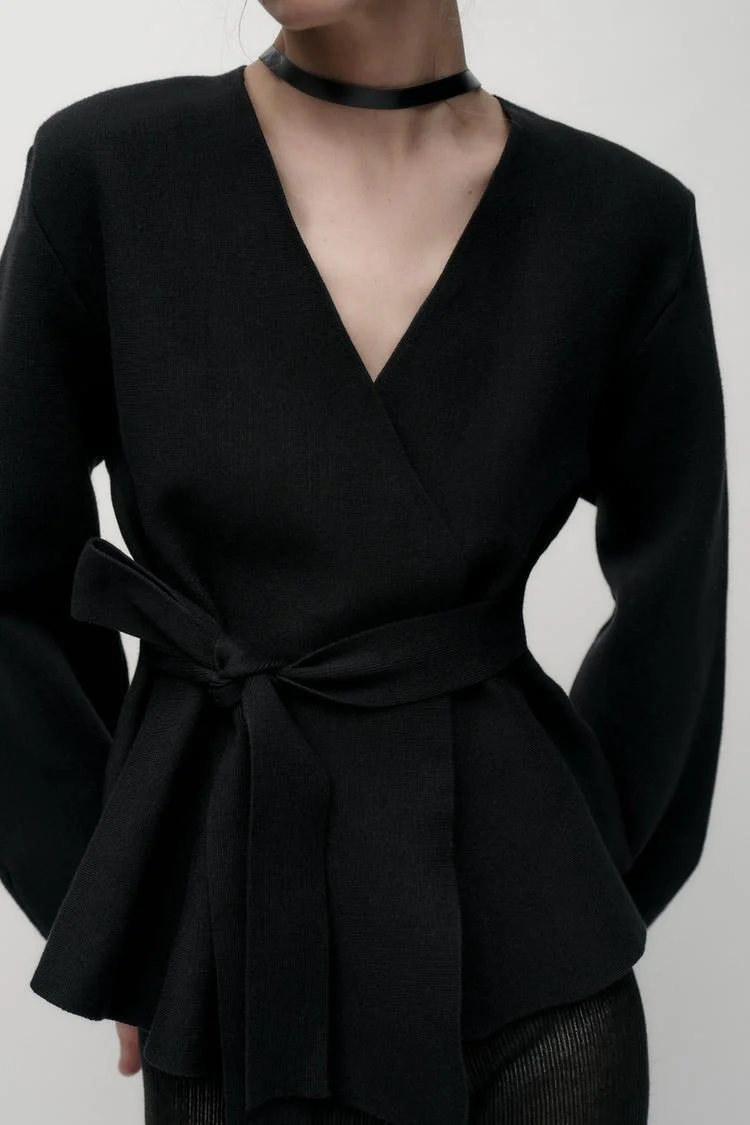 BELTED BLAZER WITH SHOULDER PADS - Image 10