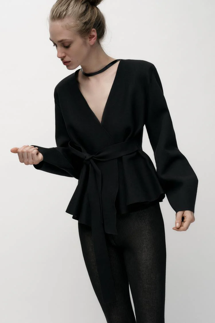 BELTED BLAZER WITH SHOULDER PADS - Image 12