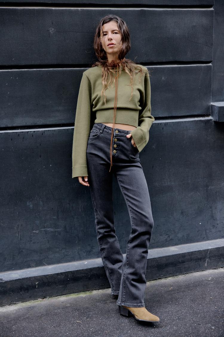 Cropped Knit Sweater with Wide Sleeves - Image 8