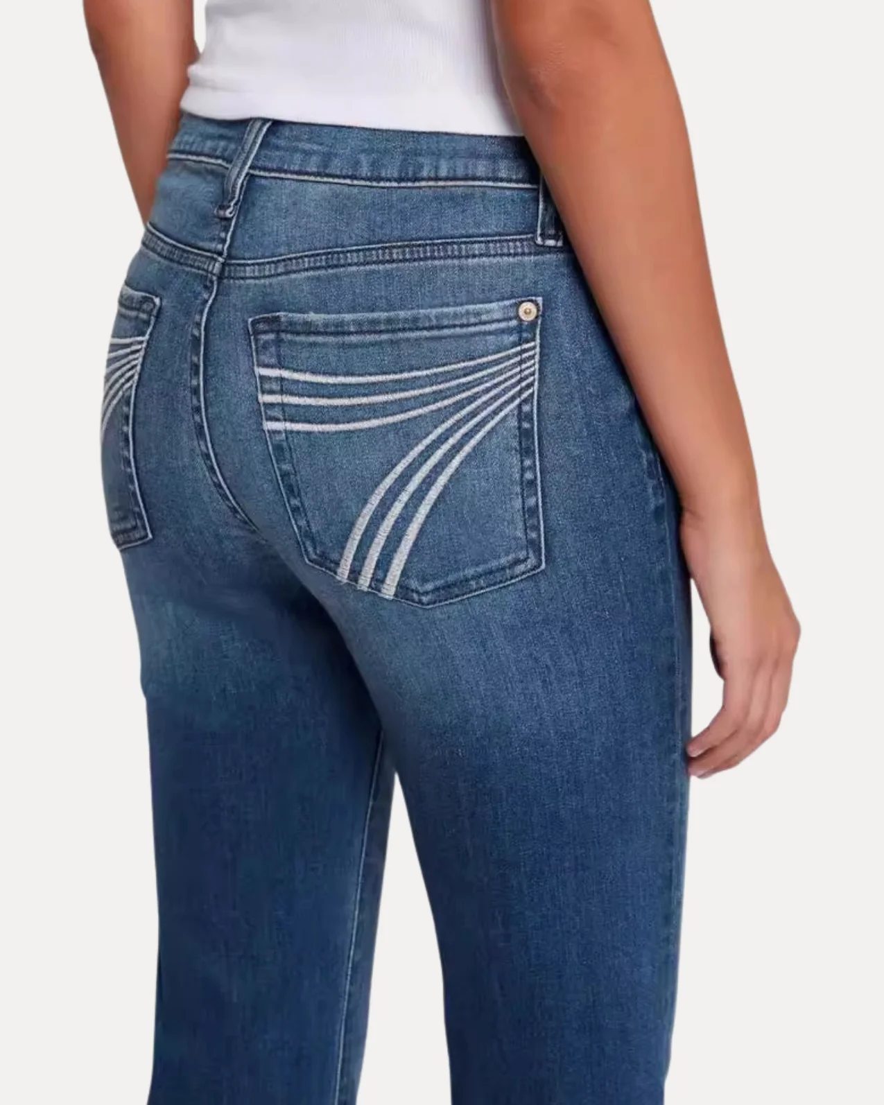 Drift Flared Jeans - Image 10