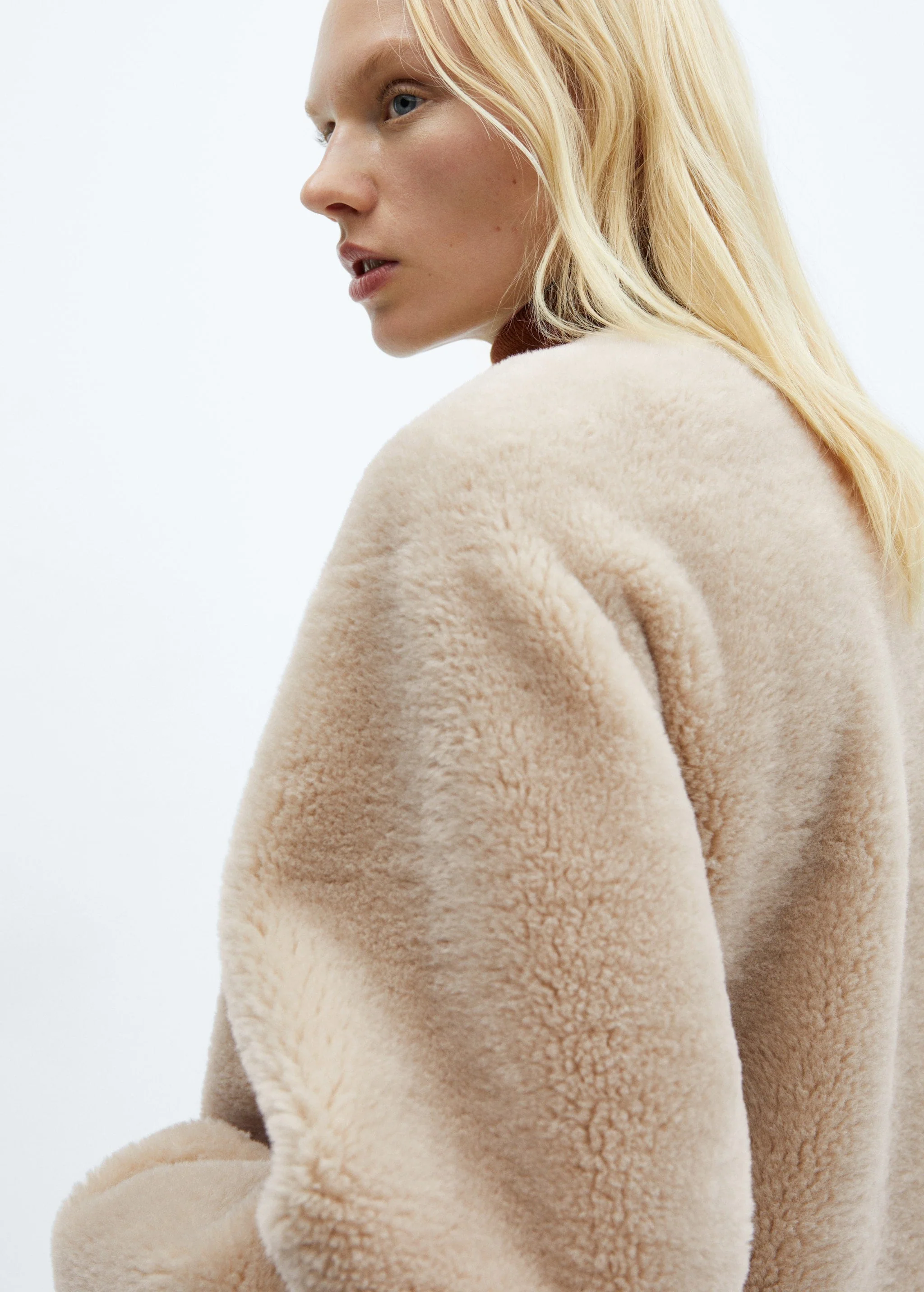 Faux fur coat with applications - Image 6