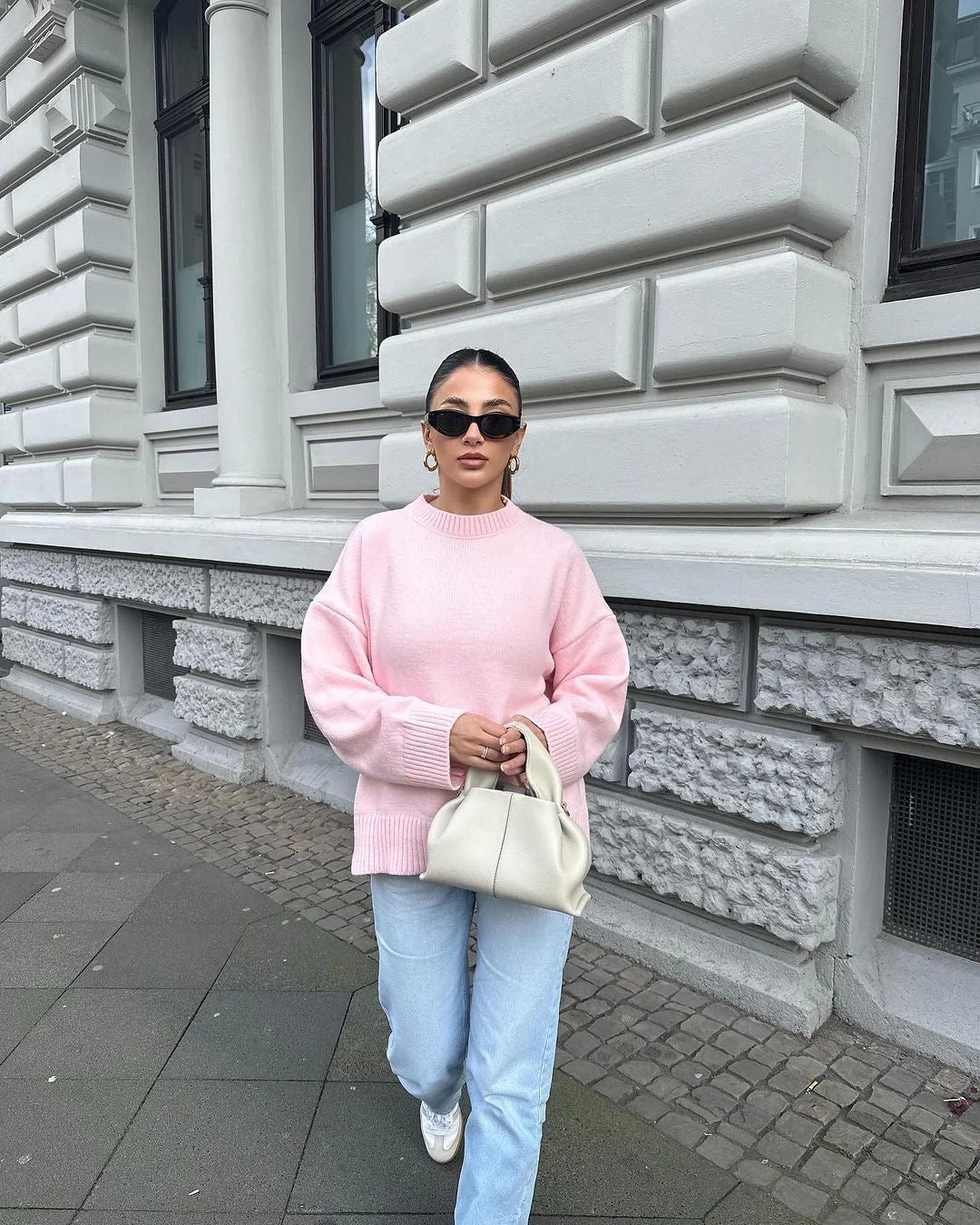 Oversized Pink sweater - Image 4