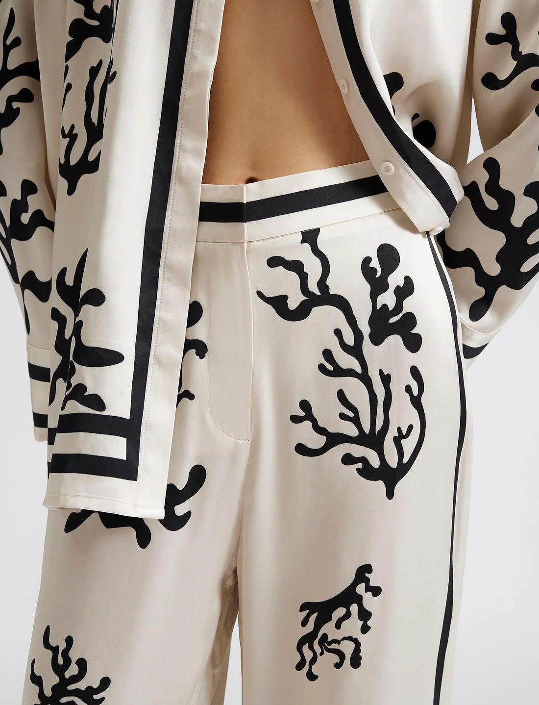 LUXURY SATIN OVERSIZED SET - Image 3