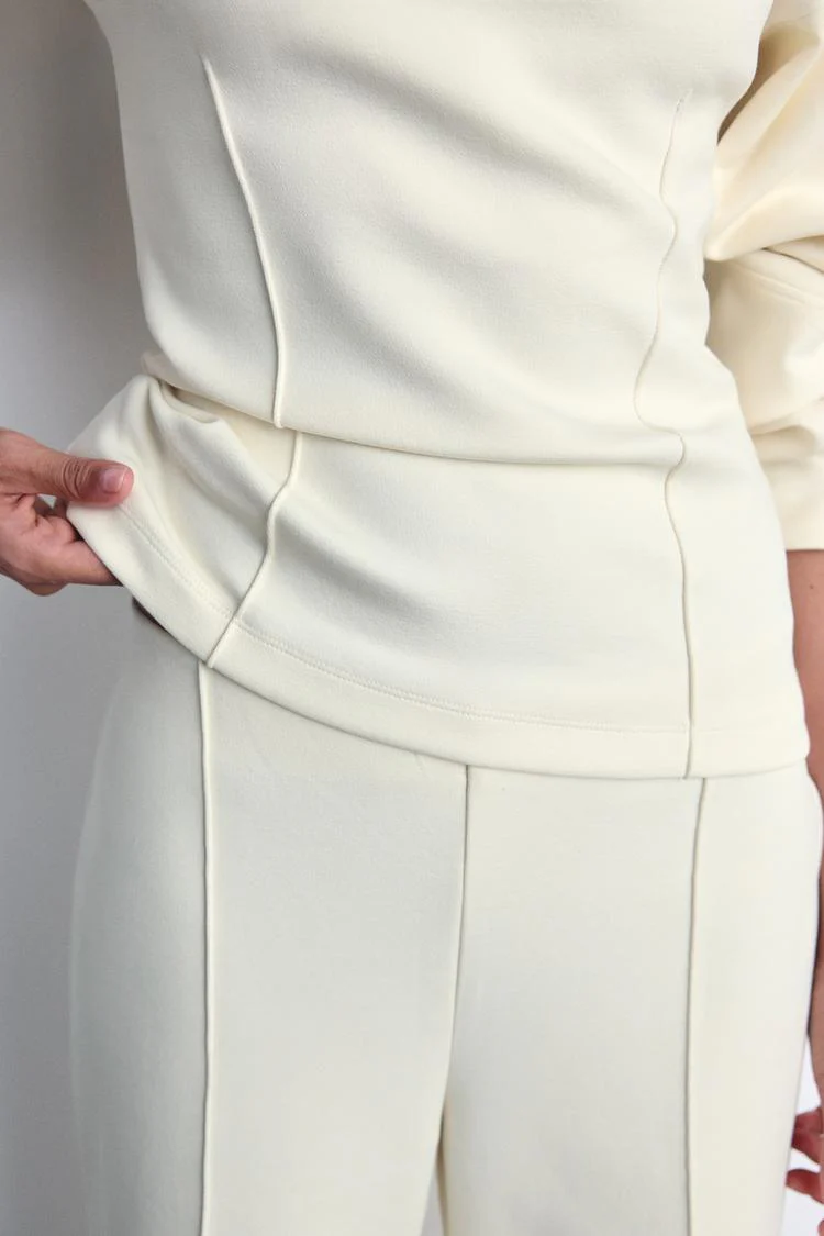 Tailored Interlock Sweatshirt - Image 4